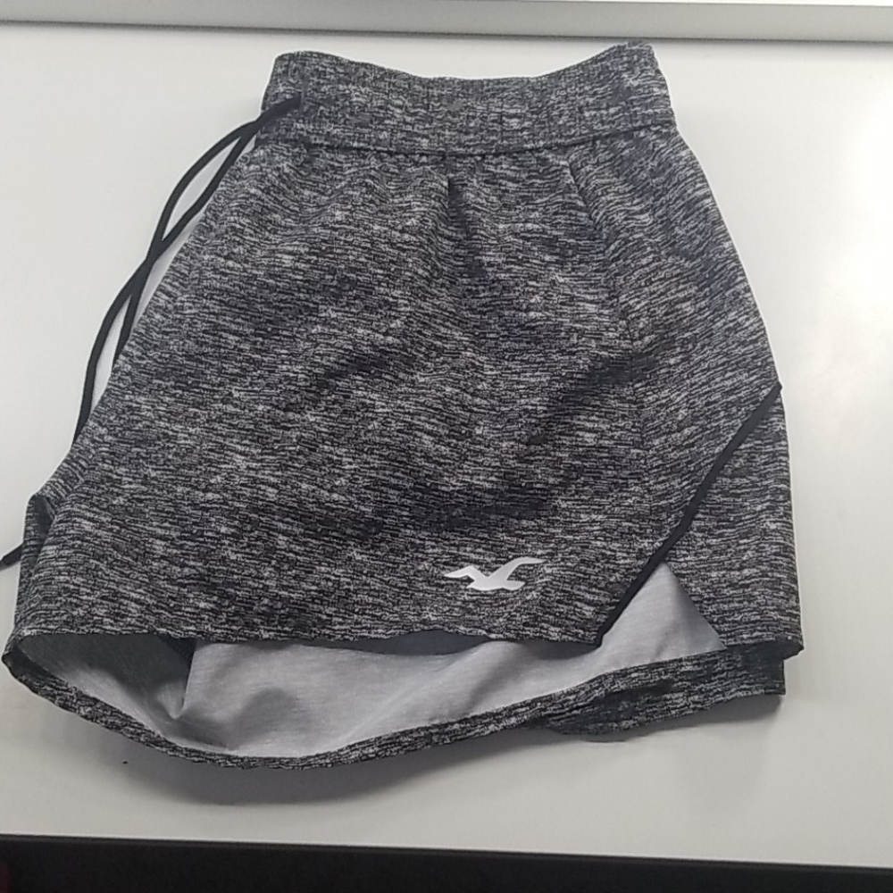 Hollister shorts size XS.